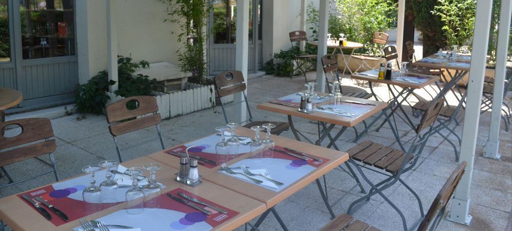 Campanile Arles Hotel Restaurante foto